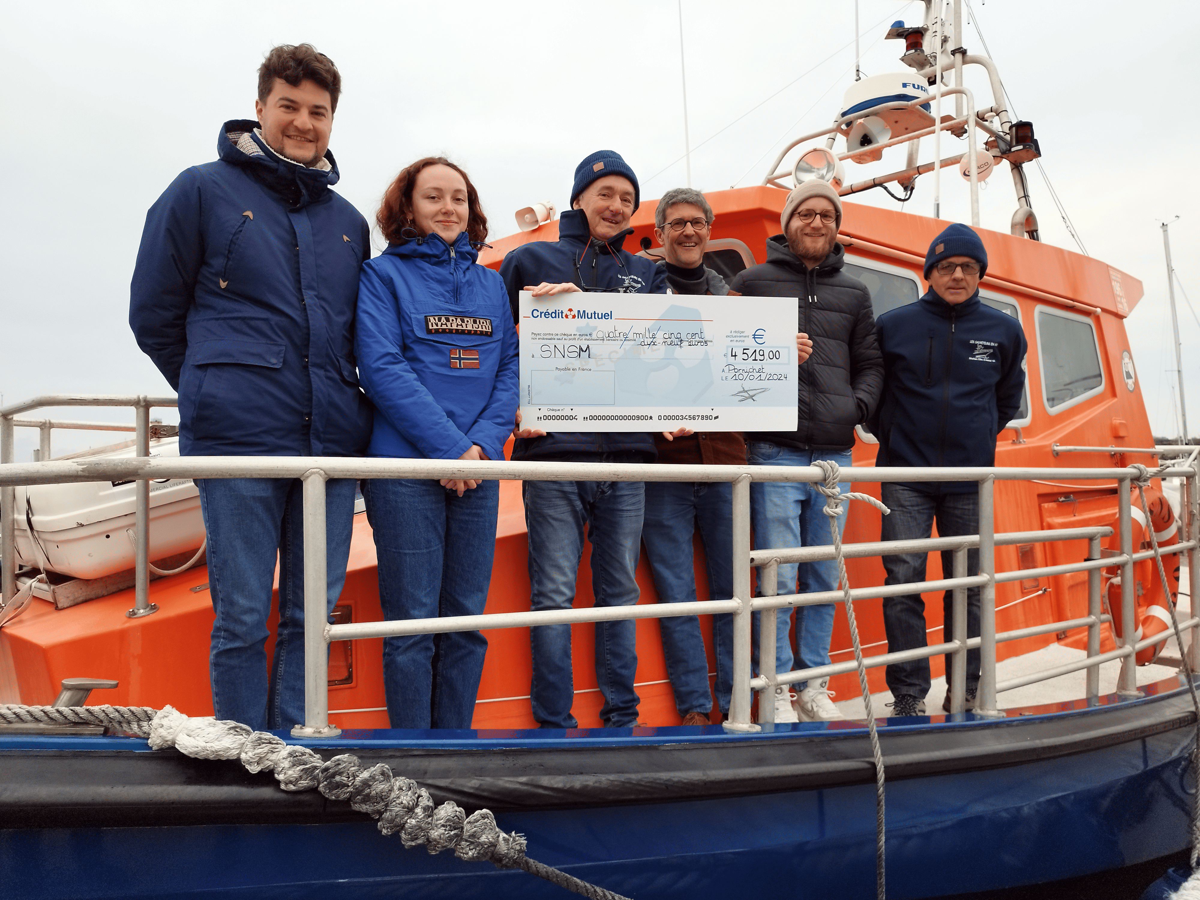 Au Gré du Vent donne 1€ à la SNSM de Pornichet pour chaque participant à ses activités de team building