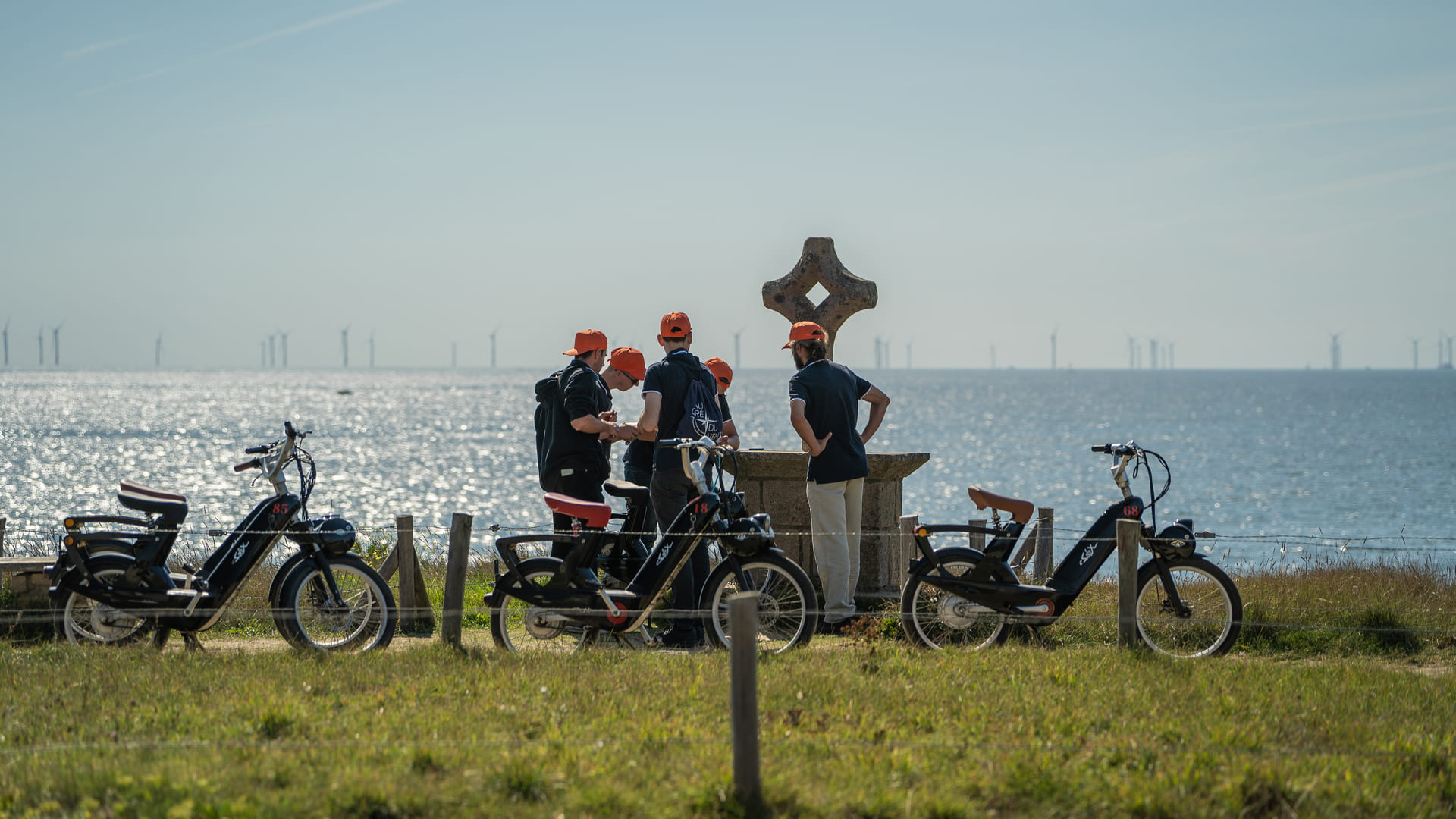 Optez pour ce team building rallye Solex électrique pour animer votre séminaire d'entreprise.